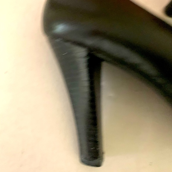 Very comfortable soft and shiny Black real leather shoes with platform US 10 - Picture 8 of 10